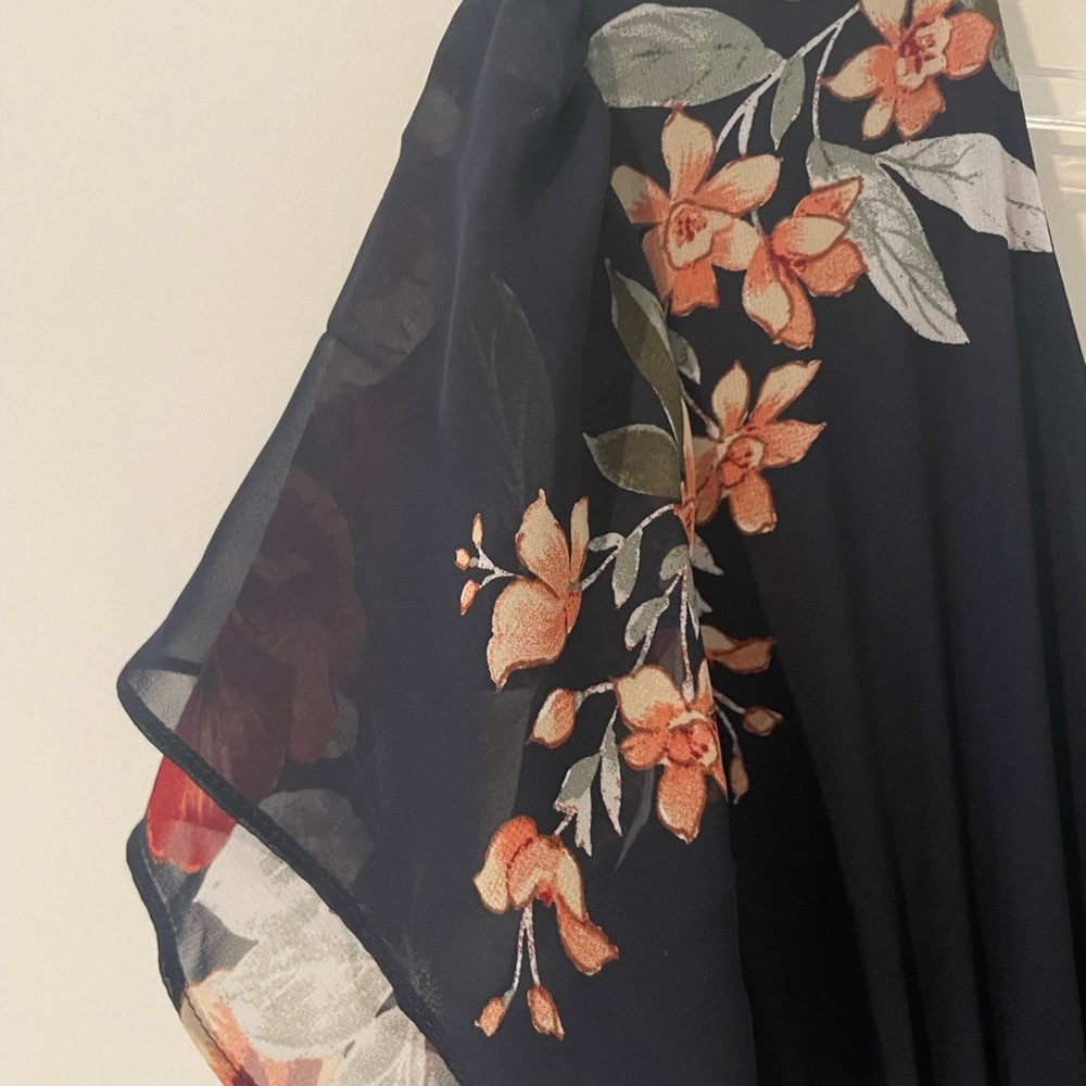 Lulus Dance under the stars in the Midnight Mood Navy Blue Floral Maxi Size M - Picture 8 of 11